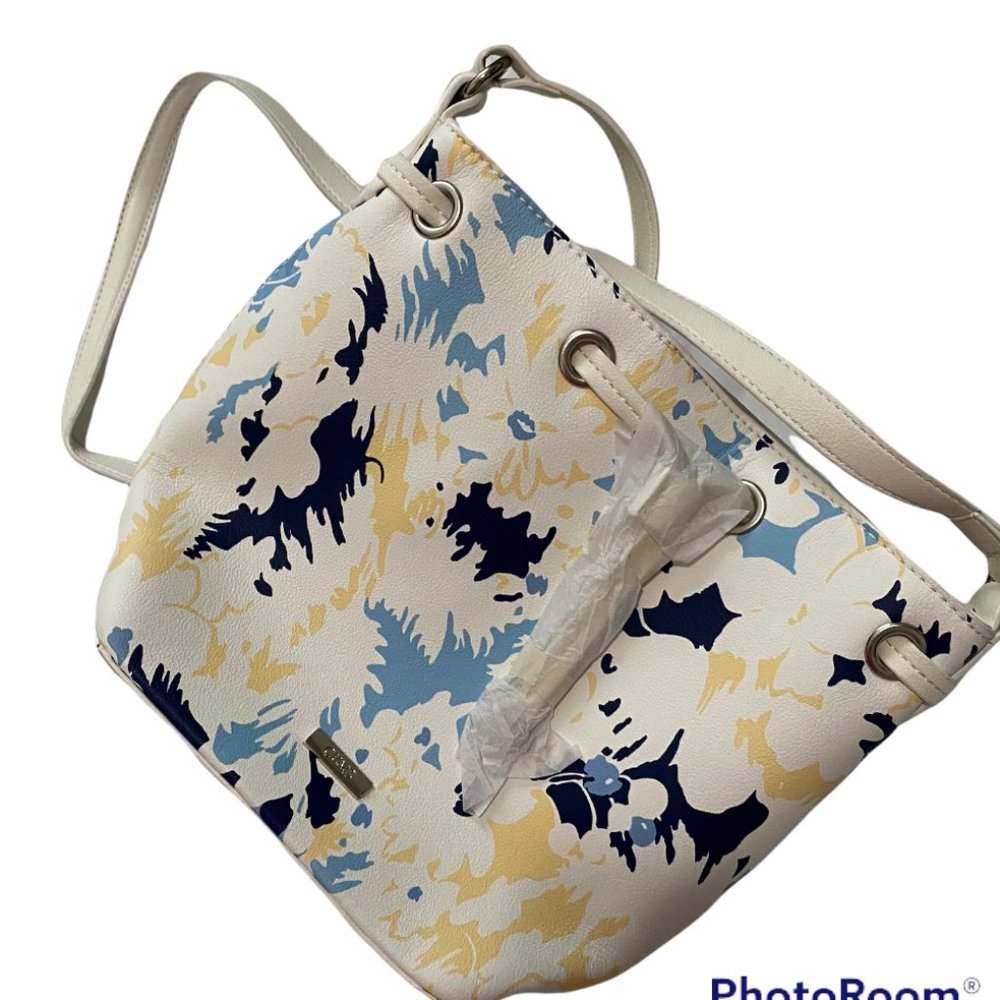 Chaps Womens  Diane -DRW--MED FLRL CAMO bag  M
